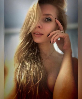 Анкета проститутки Ирина - Фото 1, Чегдомын, 32 года, №8547